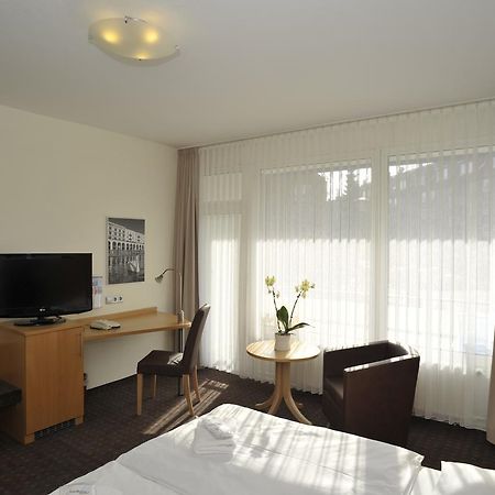 Heikotel - City Nord Hamburg-Harburg Rum bild